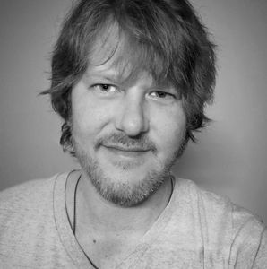 Meet your Posher, Elliot